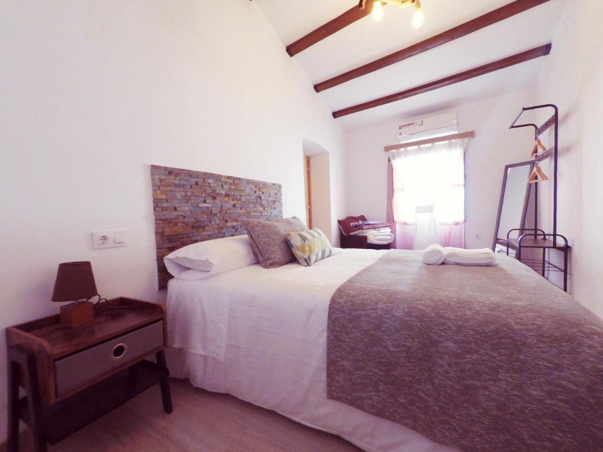 Apartamentos Fuente Nueva II Caces Eksteriør billede